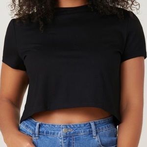 Cropped T-Shirt